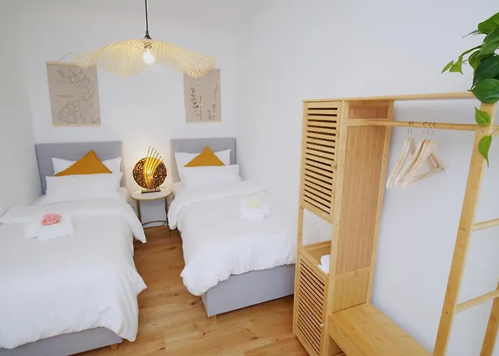 Yuva Homes - 100m2 - Nahe Muenchen - 2 Baeder - S-bahn 公寓 格梅尔林