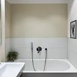 公寓 Yuva Homes - 100m2 - Nahe Muenchen - 2 Baeder - S-bahn