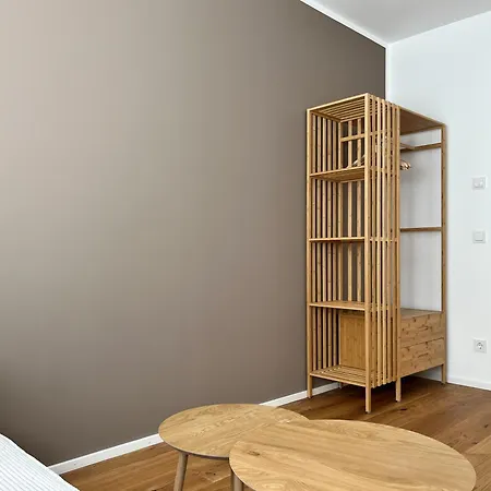 Yuva Homes - 100m2 - Nahe Muenchen - 2 Baeder - Garten&terrasse - S-bahn Appartement Germering