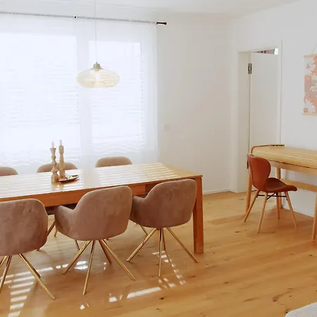 Apartmán Yuva Homes - 100m2 - Nahe Muenchen - 2 Baeder - S-bahn *