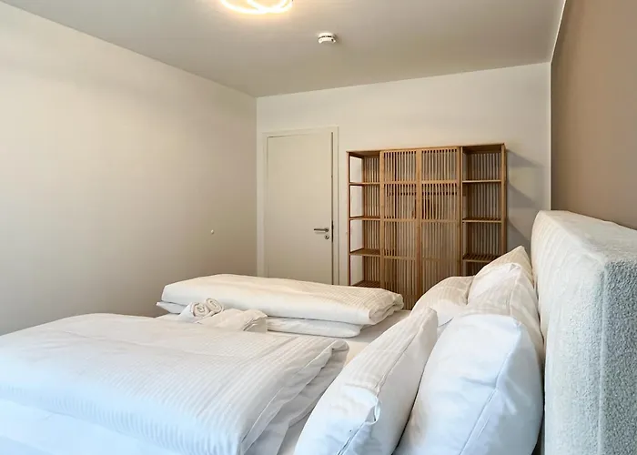 Yuva Homes - 100m2 - Nahe Muenchen - 2 Baeder - Garten&terrasse - S-bahn Lägenhet Germering