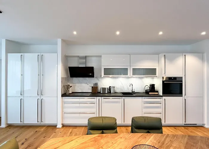公寓 Yuva Homes - 100m2 - Nahe Muenchen - 2 Baeder - Garten&terrasse - S-bahn *