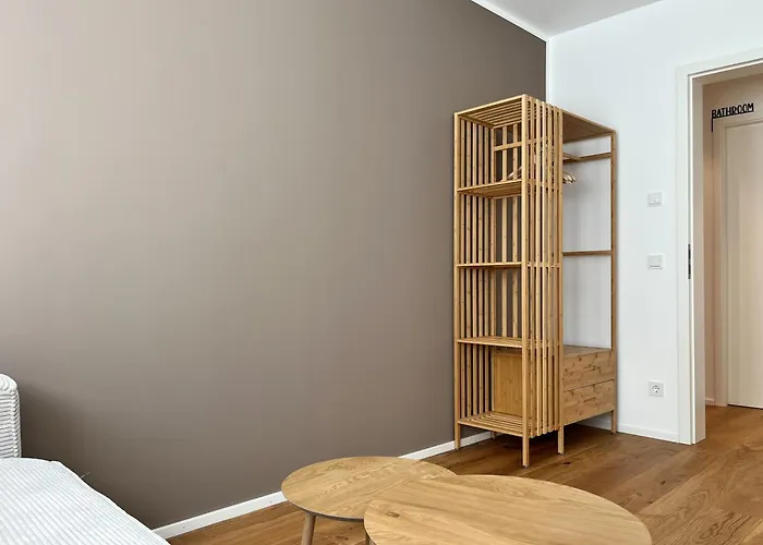 Yuva Homes - 100m2 - Nahe Muenchen - 2 Baeder - S-bahn Lägenhet Germering