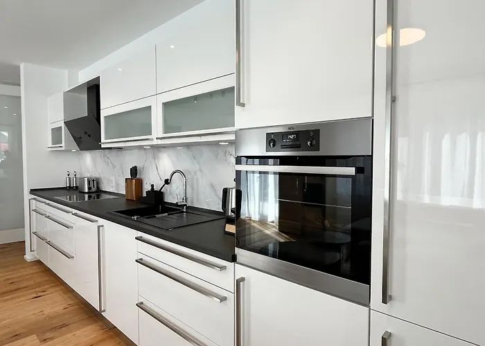 Lägenhet Yuva Homes - 100m2 - Nahe Muenchen - 2 Baeder - S-bahn *