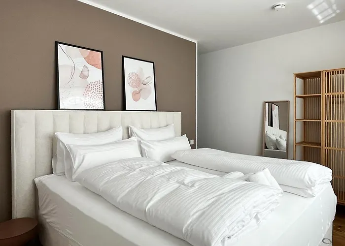 Lägenhet Yuva Homes - 100m2 - Nahe Muenchen - 2 Baeder - Garten&terrasse - S-bahn Germering