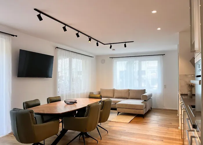 Lägenhet Yuva Homes - 100m2 - Nahe Muenchen - 2 Baeder - S-bahn