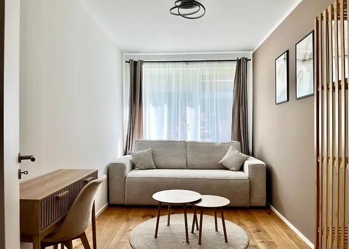 Yuva Homes - 100m2 - Nahe Muenchen - 2 Baeder - S-bahn Lägenhet Germering