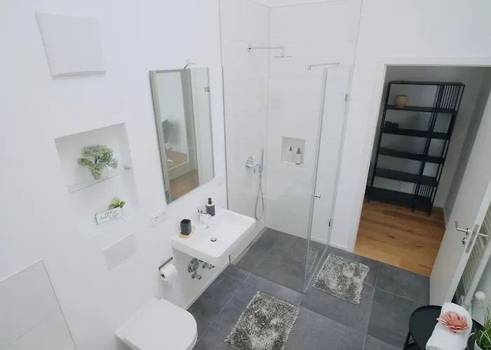 Lägenhet Yuva Homes - 100m2 - Nahe Muenchen - 2 Baeder - S-bahn