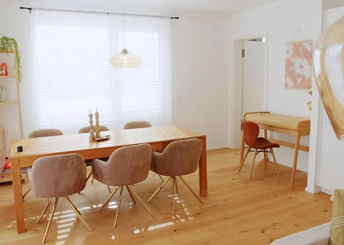 Lägenhet Yuva Homes - 100m2 - Nahe Muenchen - 2 Baeder - S-bahn *